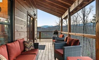 Sunrise Ridge 3Br 3b Home w Fireplace Gameroom