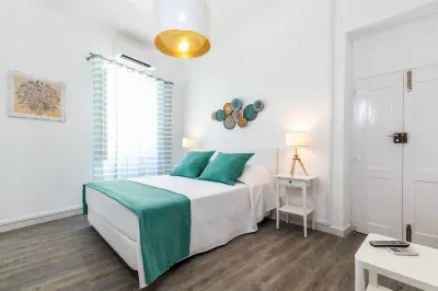 Faro Guest House Hoteles en Faro