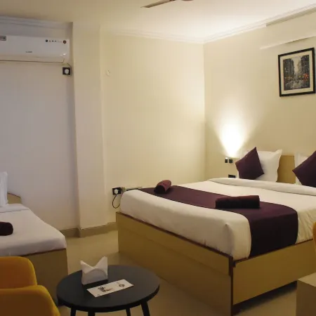 Date Palm Hotel