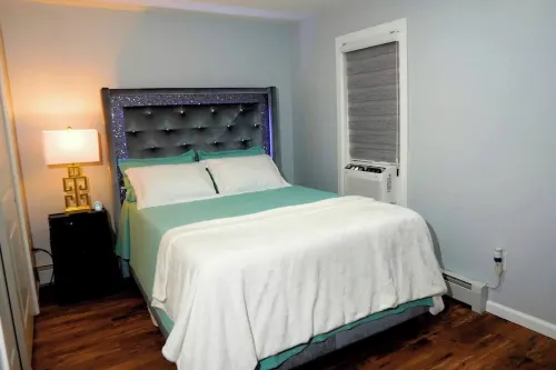 "Serene Escape: Leave Worries Behind" Hotels in Wilkes Barre