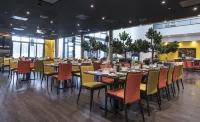 Thon Hotel Nordlys - Breakfast