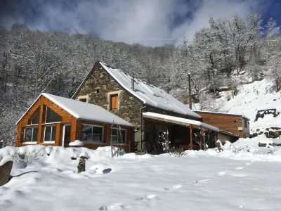 Chambres d'hôtes Le Lepadou-Bas Hôtels à proximité de : Nord Aveyron Mushing