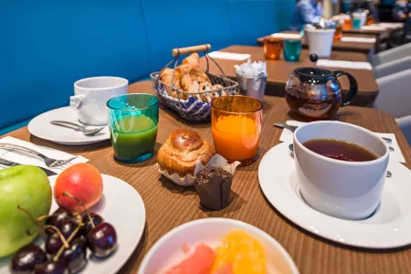 Golden Tulip Marseille Euromed Отели в г. Марсель