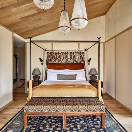 Wildflower Farms, Auberge Collection