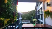 B306-Nice Poolview 1 Bedroom 300m to Ao Nang Beach