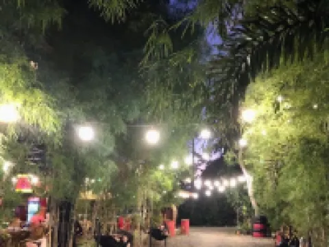 100% Cafe Moto Hostel Hotels in Palawan