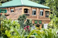 Country Lake Resort Garuga Hotels near Highway Forest Park
