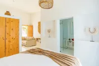 Mansa Marina Hotel - balcony