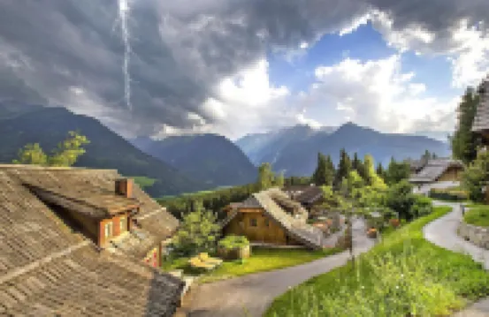Chalet in Wildkogel Near Ski Slopes