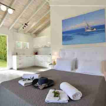 Villa Noulia With 4 Bedrooms and 2 Bathrooms Rooms