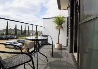 239 High by Regional Escapes Hotels in Belmont