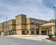 Quality Suites Baton Rouge East - Denham Springs Hotels in East Baton Rouge Parish