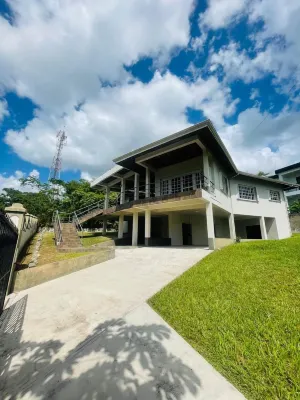 Casa Ellysian Hotels in Bullet Tree Falls