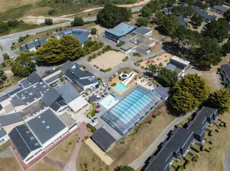 Vacances Bleues Club Keravel Отели в г. Эрдеван