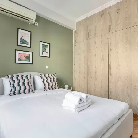 Dew 1-Bedroom Apartment in Athens