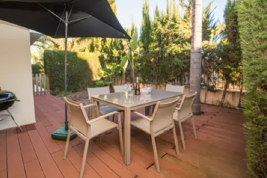 Portimao Elegant House With Pool by Homing