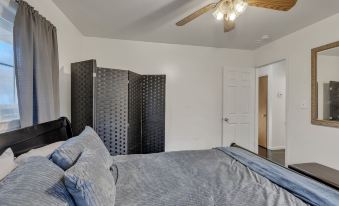 Cozy 3Br Westland Retreat 3 Bedroom Home by RedAwning