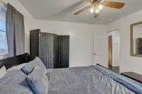 Cozy 3Br Westland Retreat 3 Bedroom Home by RedAwning Hotels in Westland