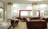 Hotel Lyon by MH Hotels in Buenos Aires
