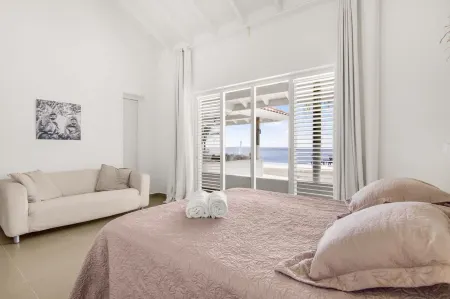 Kas di So o Ocean Front Luxury Villa Отели рядом с достопримечательностью «Cas Abao Beach»