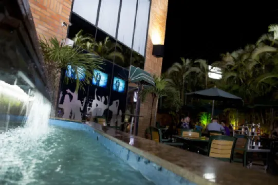 Hotel Mara Inn فنادق في 