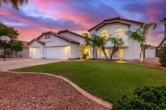 5BR Citrus Estate Sleeps 13 Free Htd Pool Gameroom