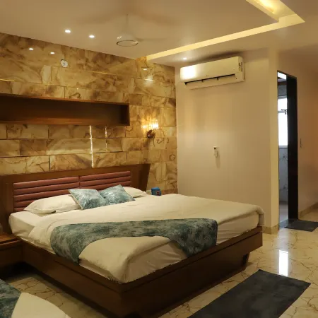 Hotel Shree Darshnam