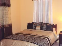 Lake View Condo - Apartemen