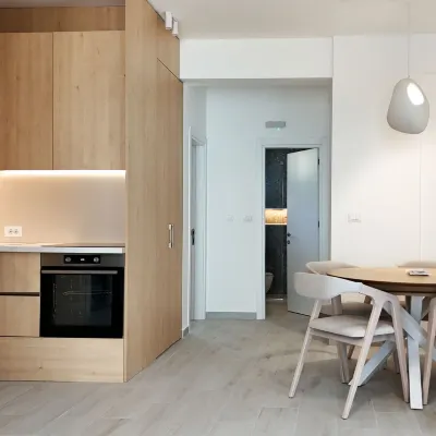 Alpesa Apartments Hotel dekat Budva Marina (Dukley Marina)