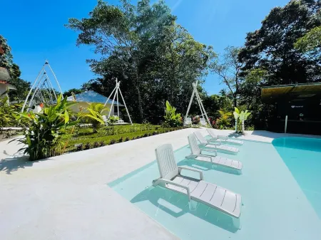 Grand Park Manuel Antonio - Adults Only