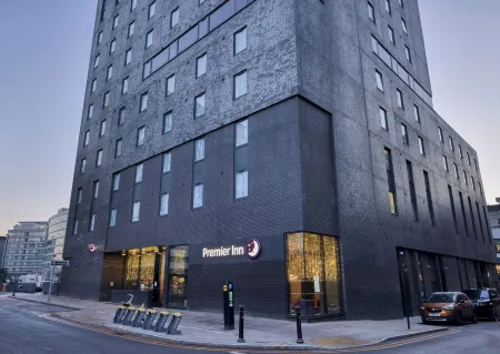 Premier Inn Manchester City (Piccadilly)