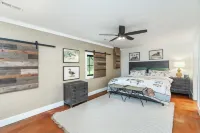 Norris Lake Stooksbury Lodge Perfect for Side by Side’s, Families, and Fishing!