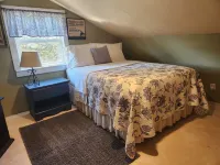 Cabin of Sunset View: cozy 3-bedroom cabin in Perkins with WiFi near OSU