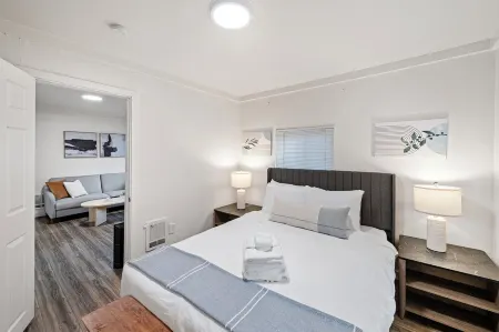 Charming Bremerton Cottage