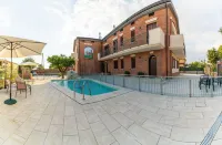 Villa Vimani - Pool
