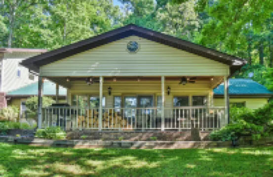 Mountain Retreat Hot Tub Asheville