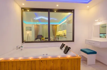 Mulberry Suit Aparts Отели рядом с достопримечательностью «Kaputas Beach»