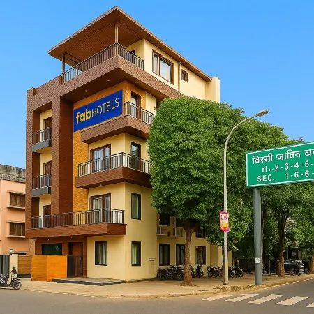 FabHotel F9 Sector 19