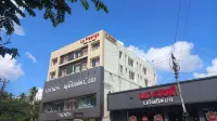 Le Prestige Residency Hôtels à : Yanam