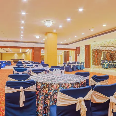 Hyphen Premier-Business Hotel