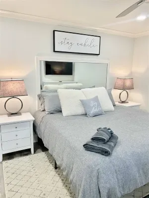 6K Stunning New Modern Condo w/ Private Balcony