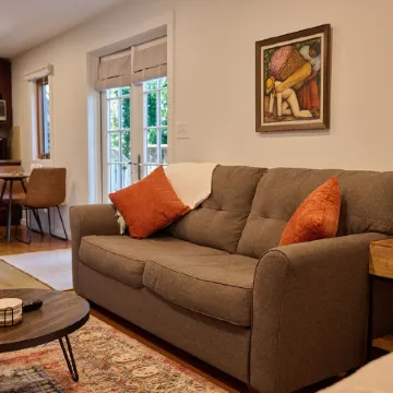 Peaceful Berkeley Hills Studio - Bay View + Private Deck + Prime Location