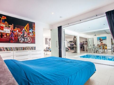 Gallery pool villa 4 bedrooms pooltable and jacuzzi