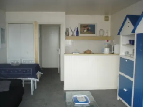 T1 apartment rental with sea view