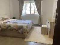 Lovely & cozy 1 bedroom serviced apartment Các khách sạn gần TATA HOUSE, Nana Akomeah Autoparts