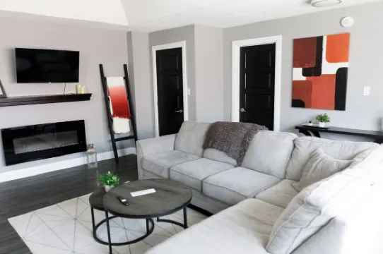 Berklee Suites of Stratford- Private 2 Bedroom Suite