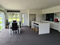 Argyll Retreat Hotels in Opunake