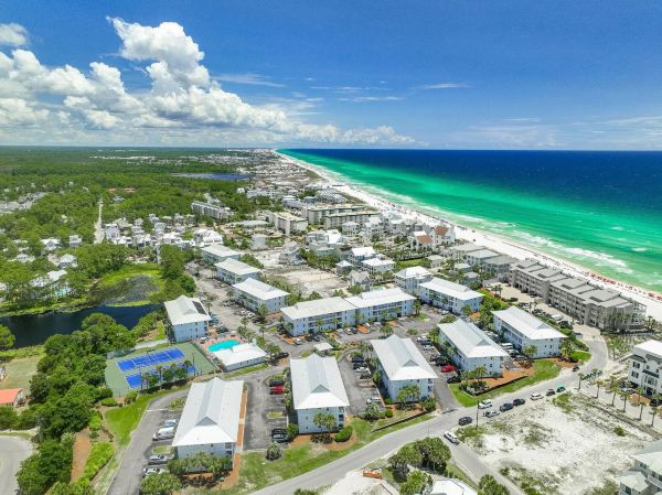 Beachside Villas 1123- A Sandy Carol