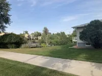 Large home with pool, trampoline, fire pit, and deck! Hotels near Storybook Island