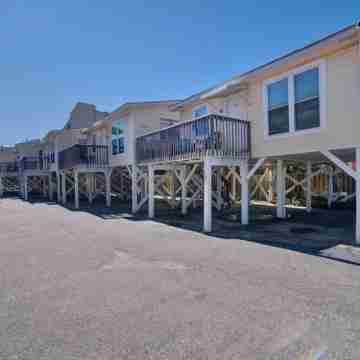 Super Nice Quiet Beach Cottage, Pvt Parking, WiFi, Cozy, Spotless, Comfortable. Hotel Exterior